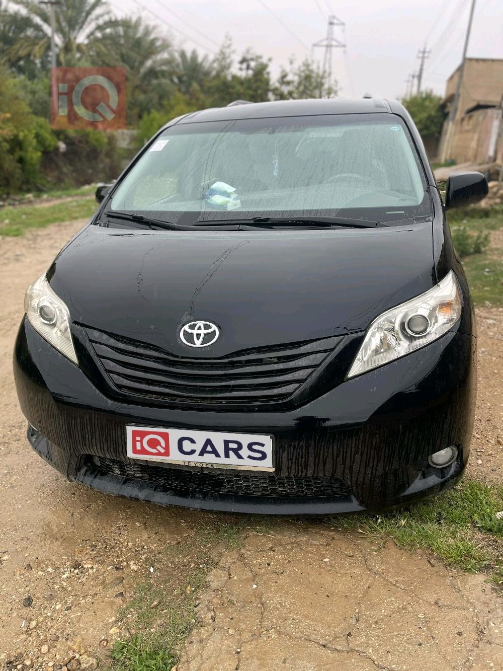 تويوتا سيينا